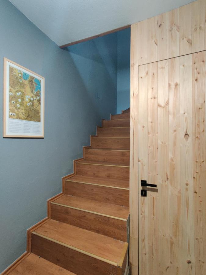 Piro'S Cozy Rooms - City Centre Корча Екстер'єр фото